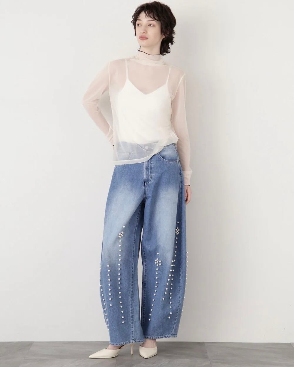 STUMBLY】Curvy Denim w/Pearl | idealclasse