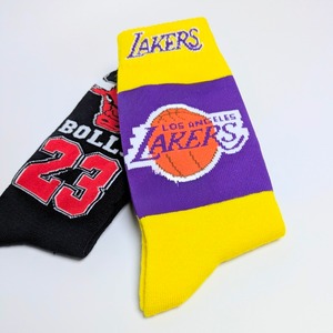 【 Los Angeles Lakers / ロサンゼルス レイカーズ 】 crew socks / クルーソックス / 靴下 / ソックス〚アメリカン雑貨 アメトイ〛