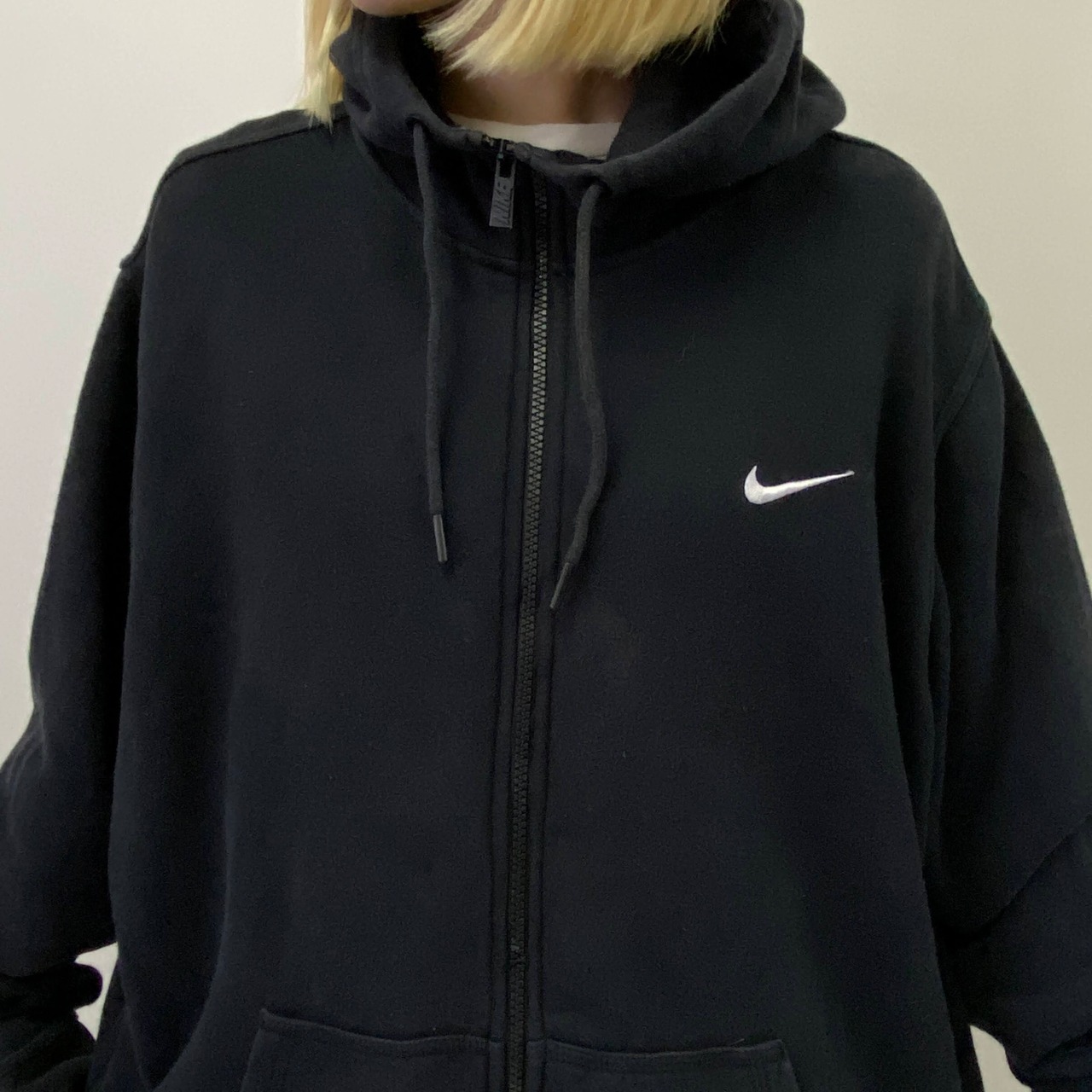 NIKE ナイキ スウォッシュ ワンポイントロゴ刺繍 フルジップパーカー 