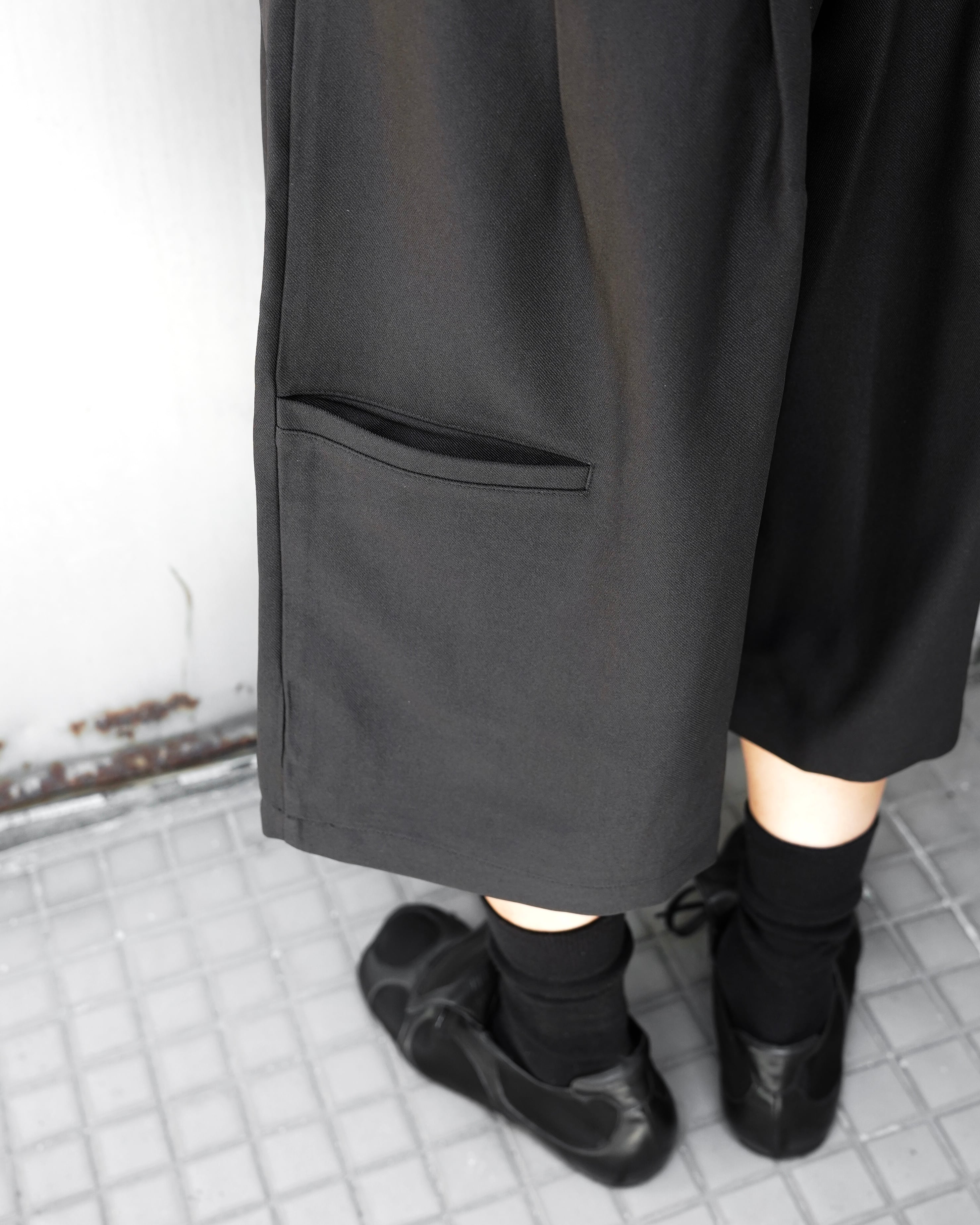 Hype】double belt loop wide half trousers | hypeofficial