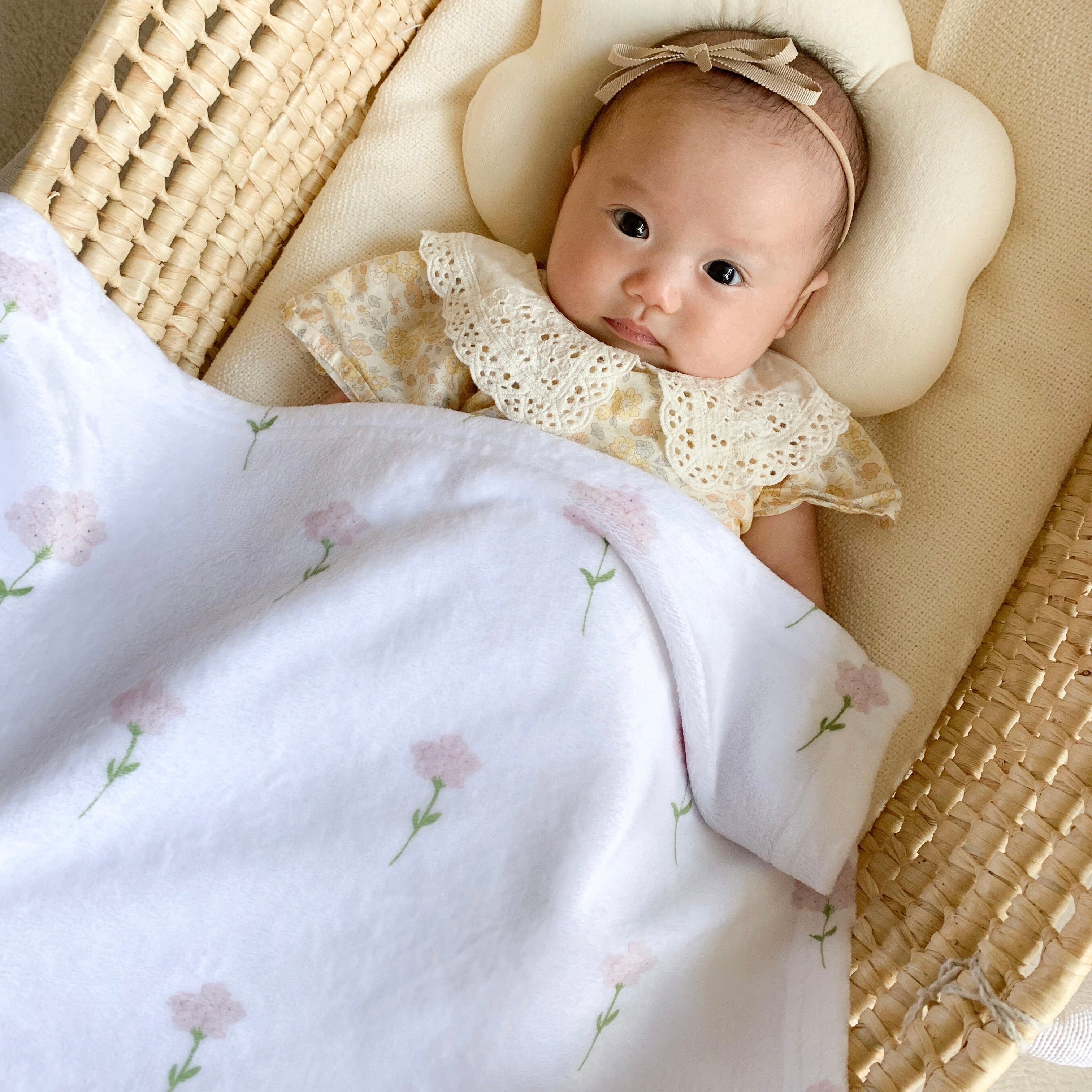 名入れ ブランケット(レースフラワー ) 通年用 出産祝い ギフト