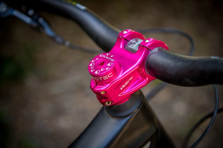 BURGTEC / Top Cap Bolt / Toxic Barbie Pink | PAY ID