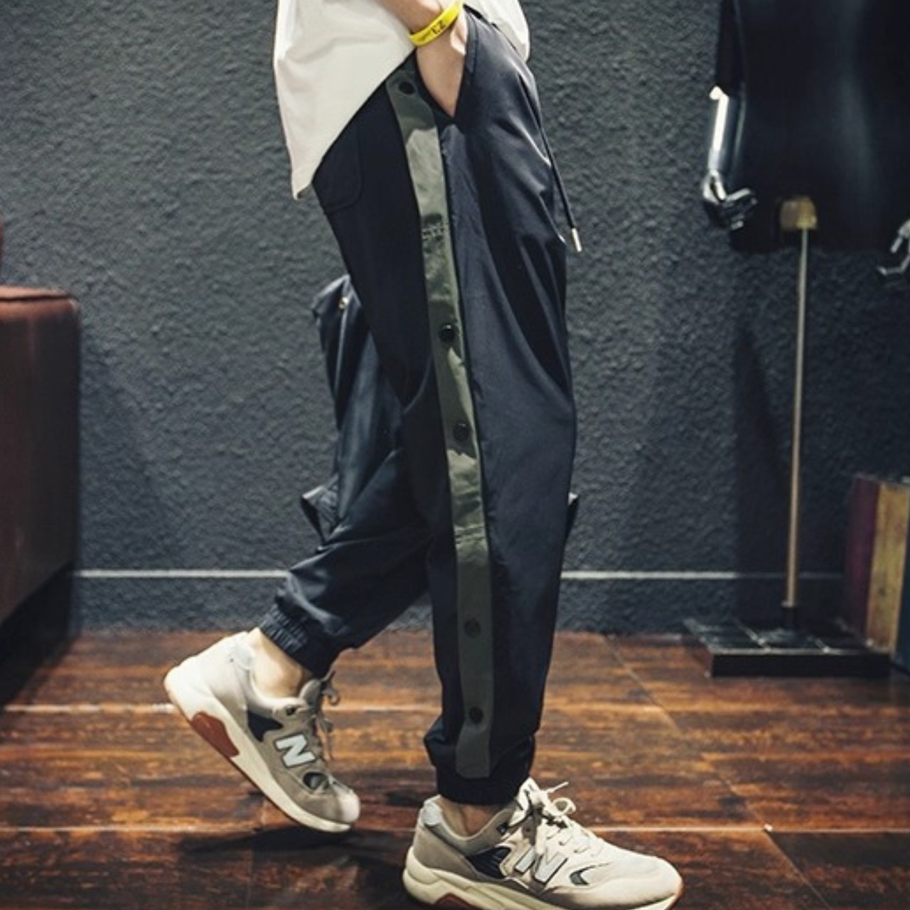 Side button cargo jogger pants 0958 - 6