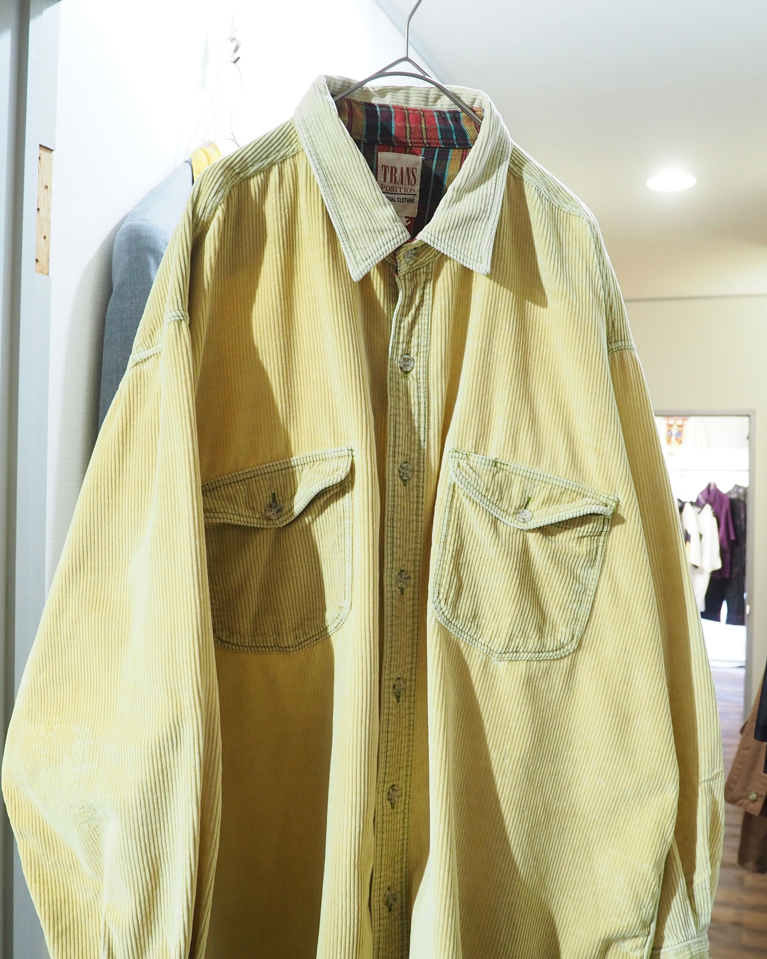 1990s " Trans position " Pale Lemon Color vintage loose Corduroy shirt