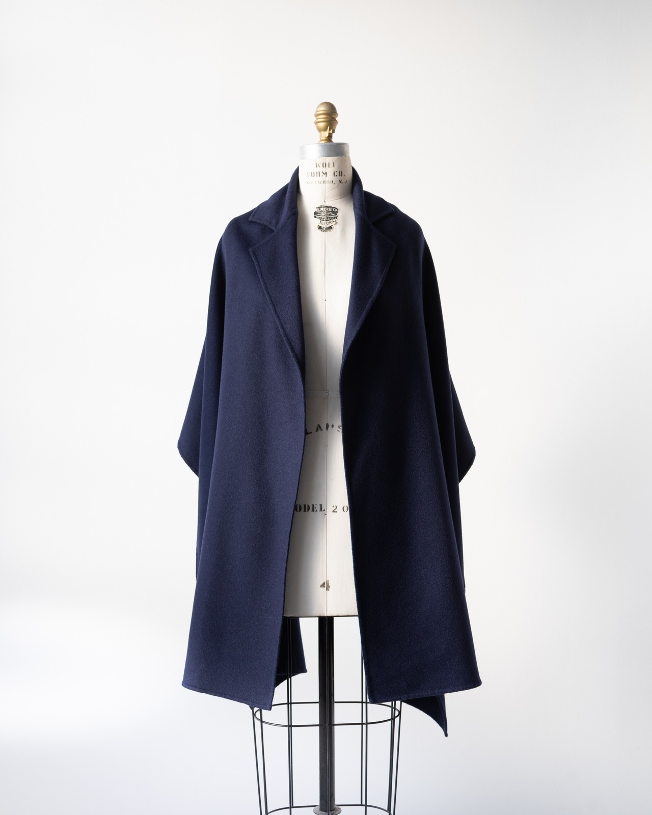 〈Hermès〉Cashmere 100％ Poncho Cape