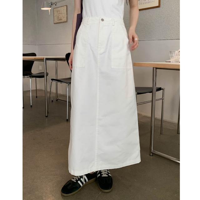front pocket straight long skirt