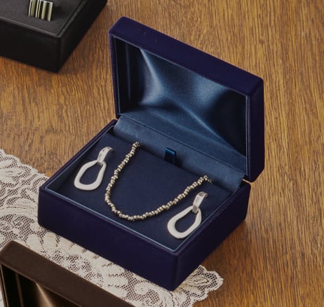 アクセサリー　ネックレス　リング　ブローチ　イヤリング　大量silver まとめ 91アクセサリー 大量 イヤリング/ペンダント/ネックレス/リング