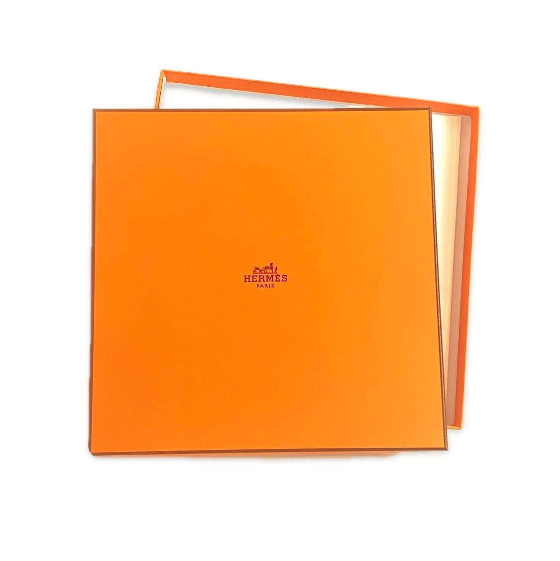 HERMES エルメス スカーフ カレ90 《弓形連結》Rouge Cuit | TTJ