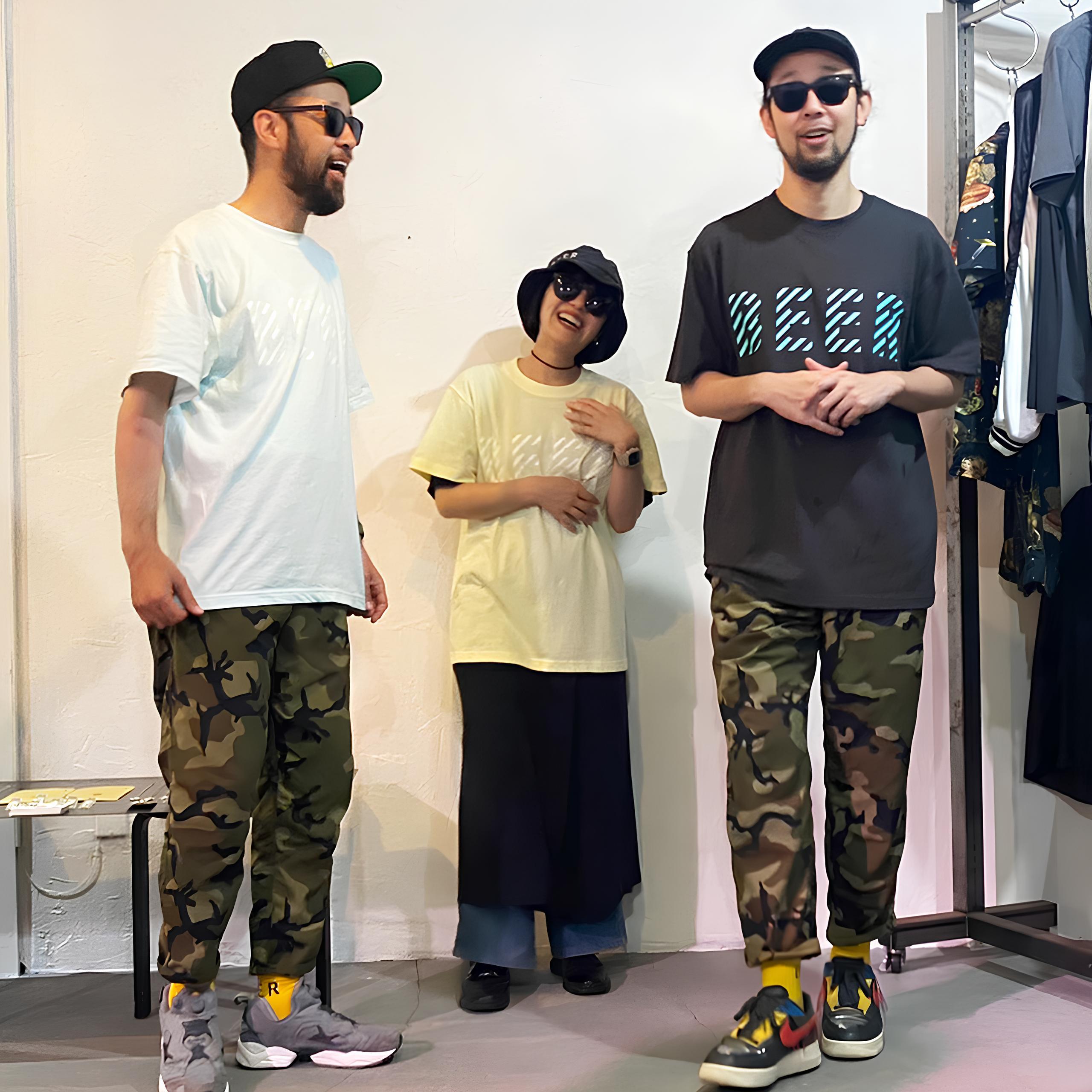 BEER 斜めロゴT ライトブルー | BEER