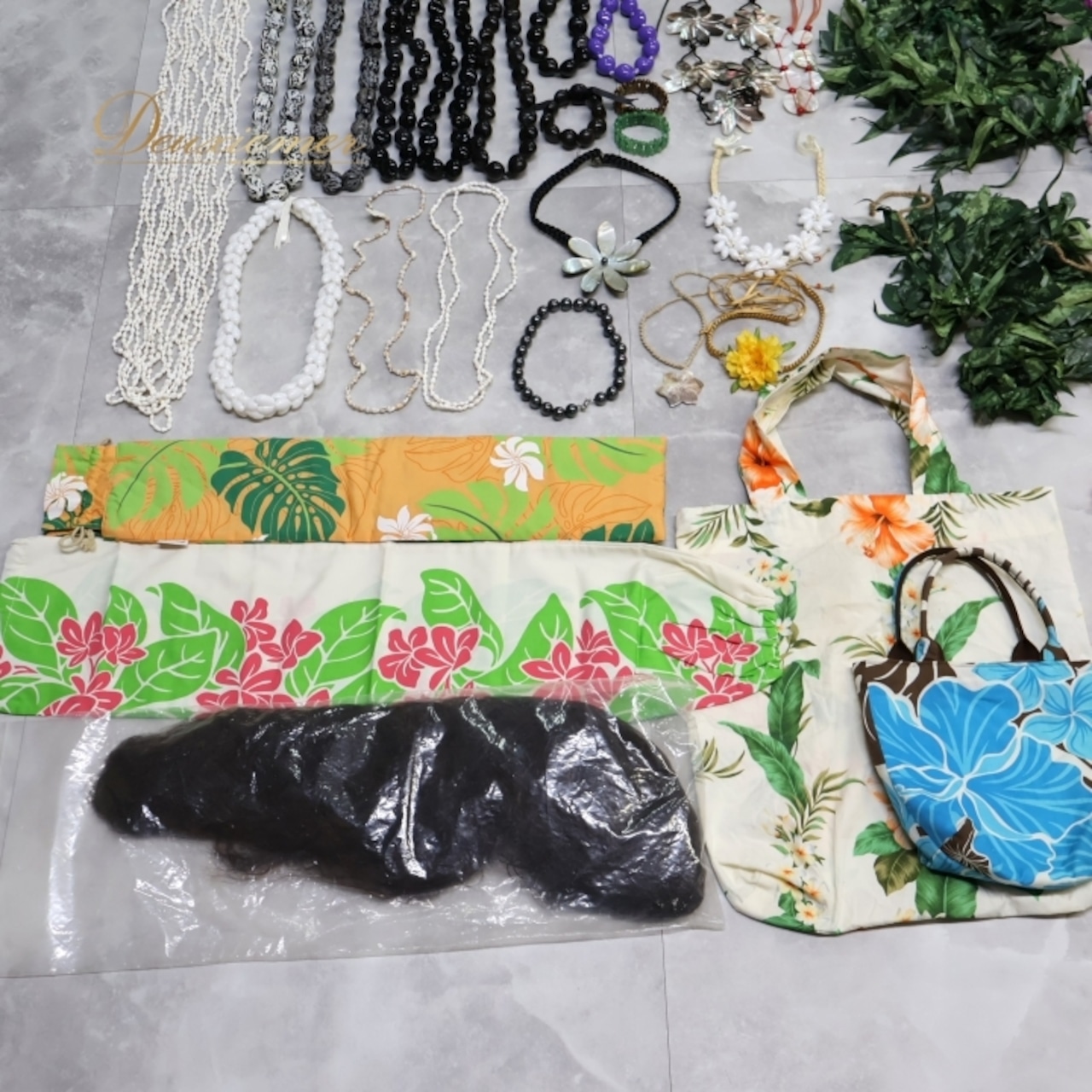 フラダンス 小物 まとめ売り 80点以上 セット レイ フラワーレイ シェルレイ ククイ クウペエ レイポー レイポオ 頭飾り 髪飾り ウィッグ 花 パウケース バッグ 小道具 タヒチアン ネックレス ホワイト系 ピンク系 レッド系 イエロー系 ブラック系