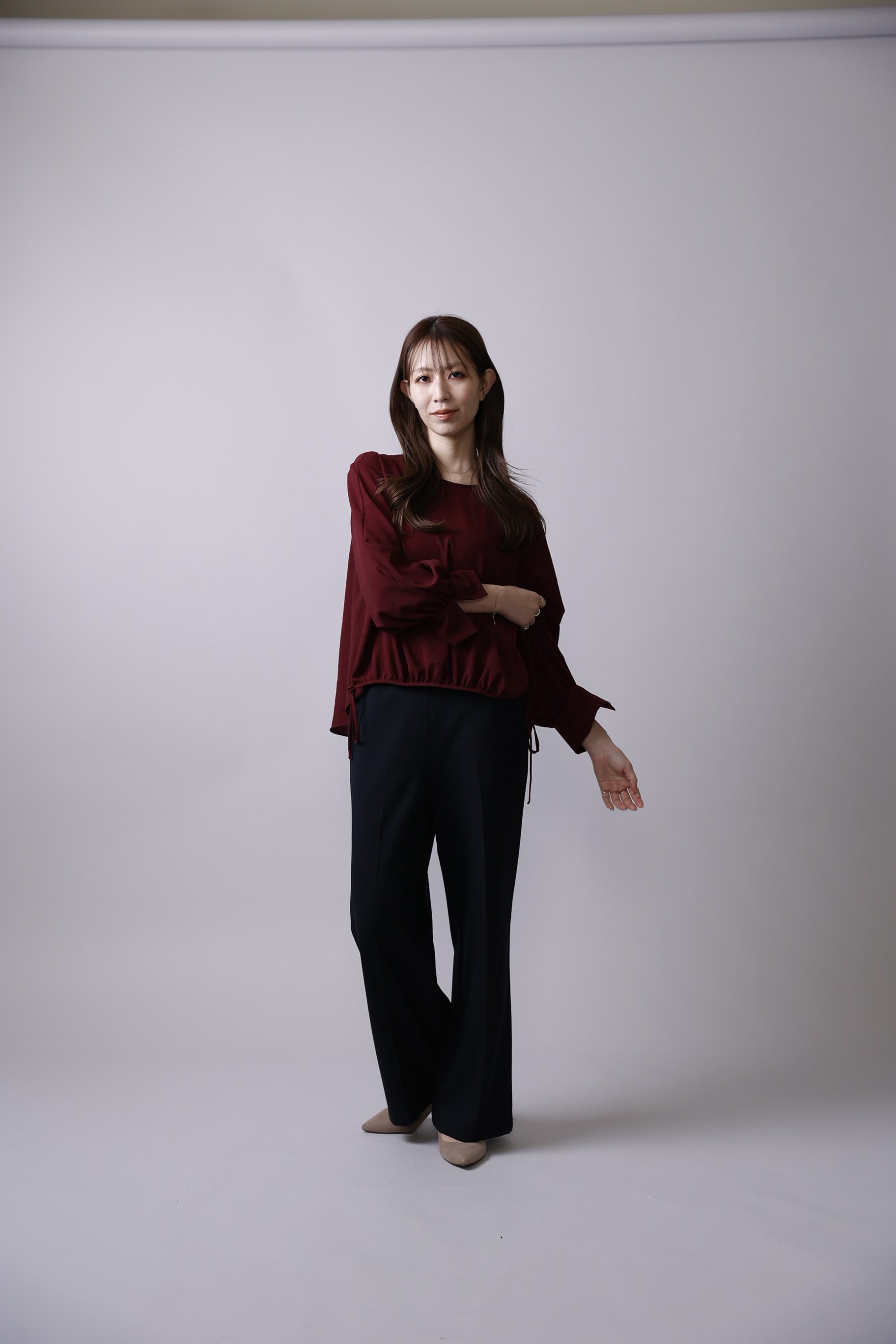 P256-26002 丸首ブラウス