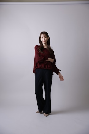 P256-26002 丸首ブラウス