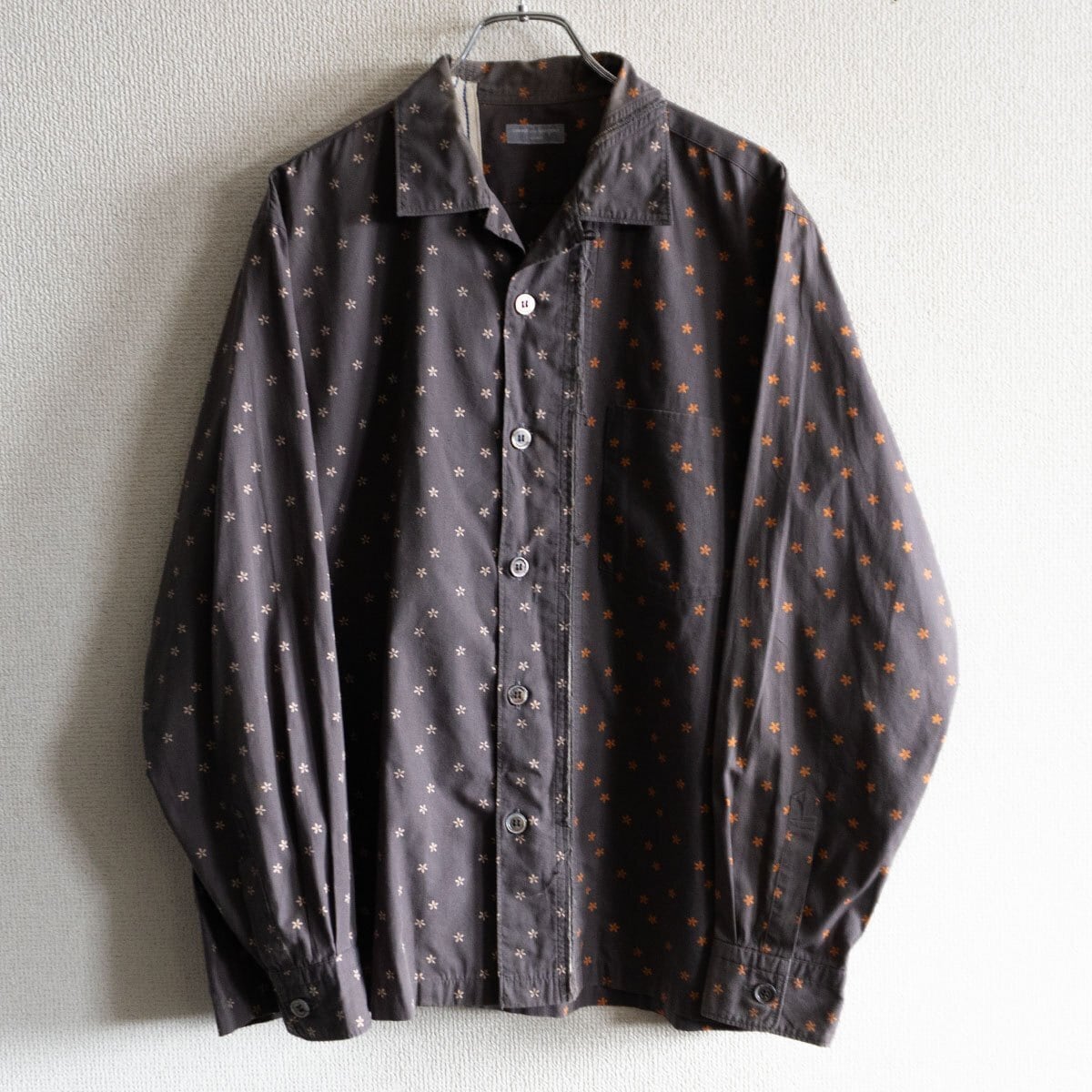 A.D. 2000 COMME des GARCONS HOMME シャツ オンライン で 販売