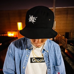 Bucket HAT(BLACK×WHITE) GROOVE FACTOR Graffiti Logo