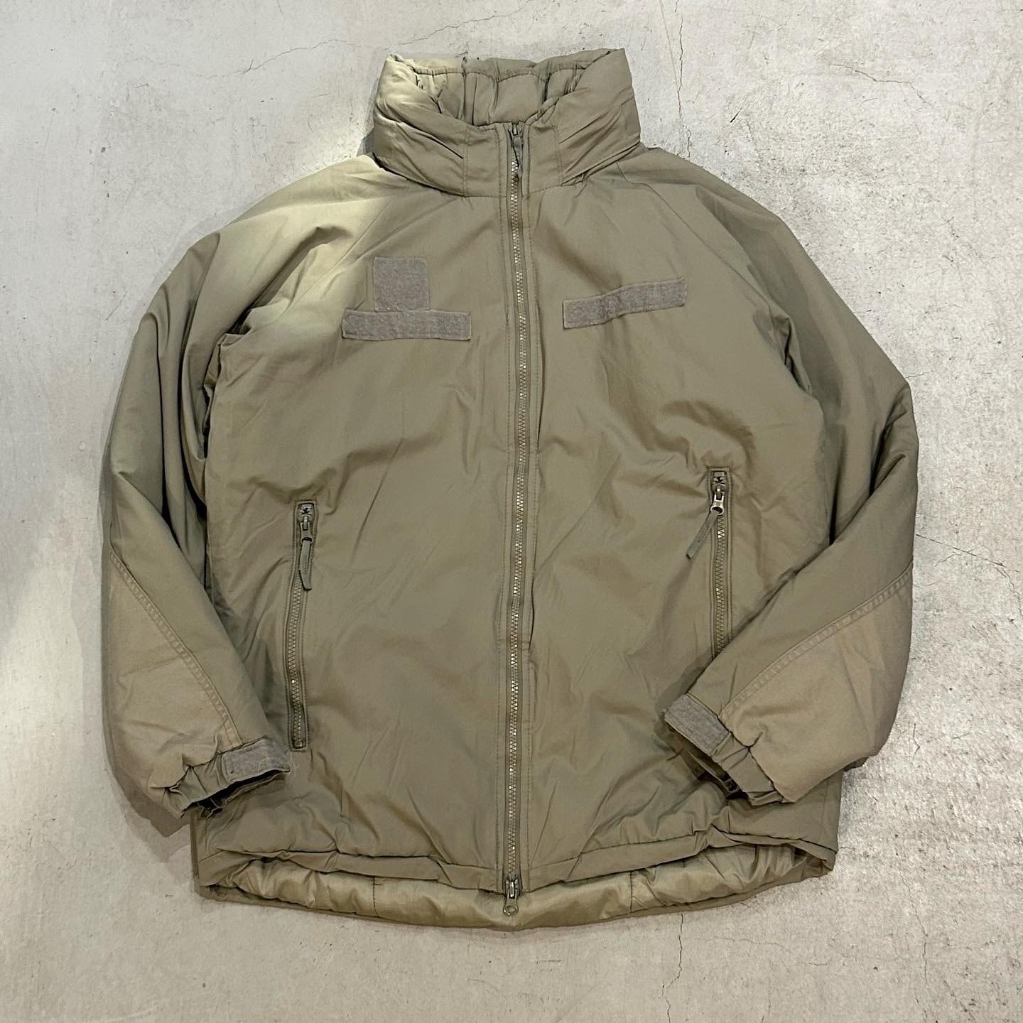 2000s ECWCS “Alpha Gray” GEN3 level7 primaloft jacket【高円寺店】