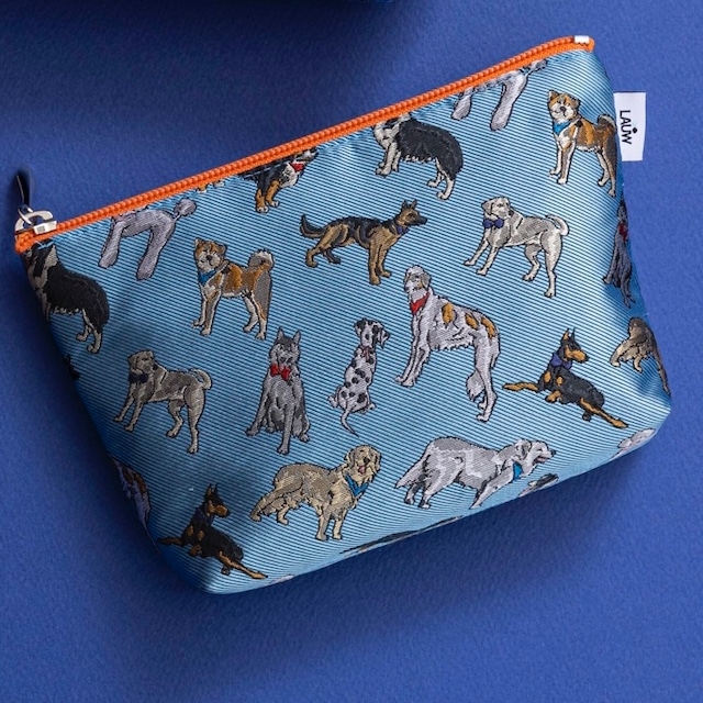 ・Accessory pouch ポーチ　ライトブルー“大型犬の仲間たち”