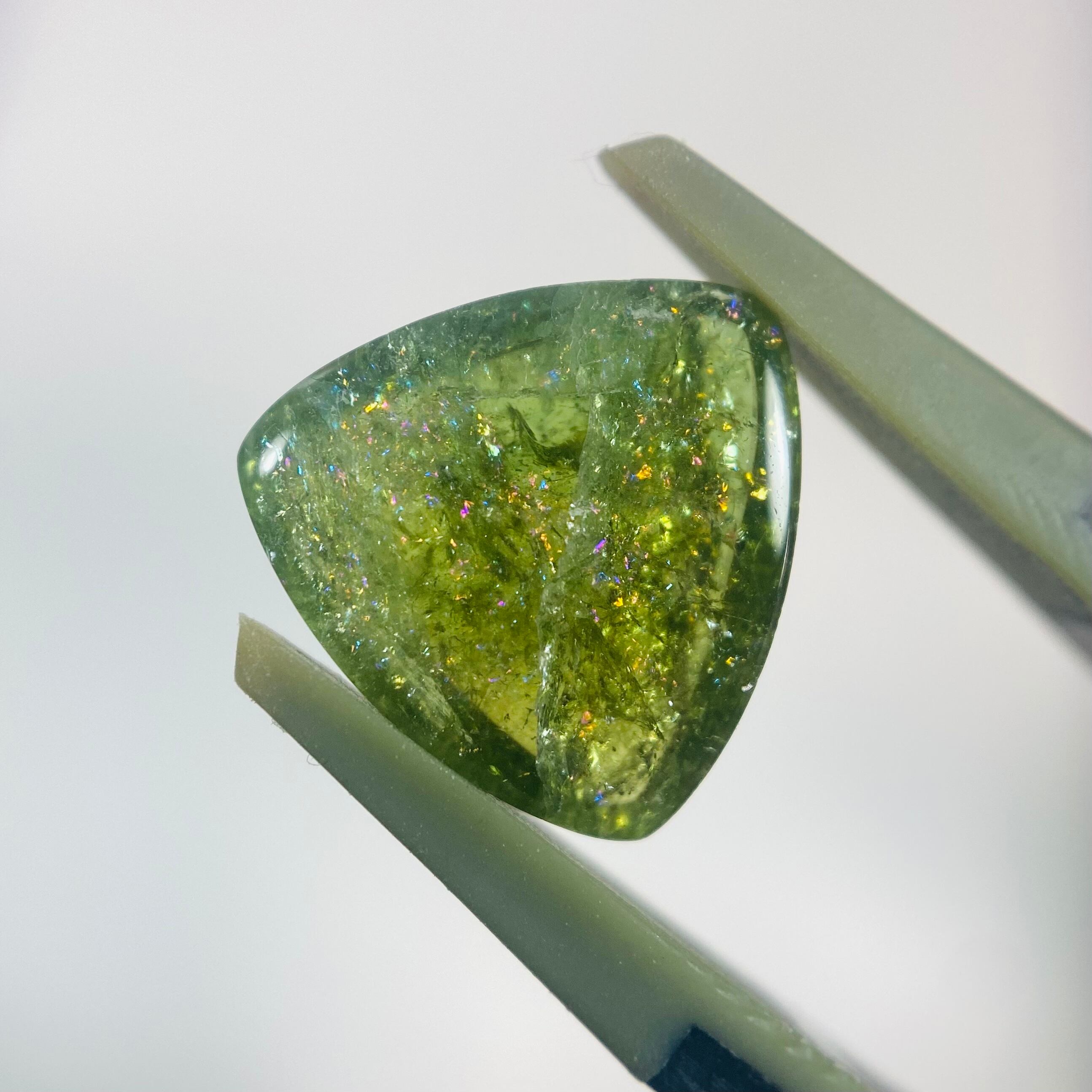 レア度高め！　レインボークロムトルマリン