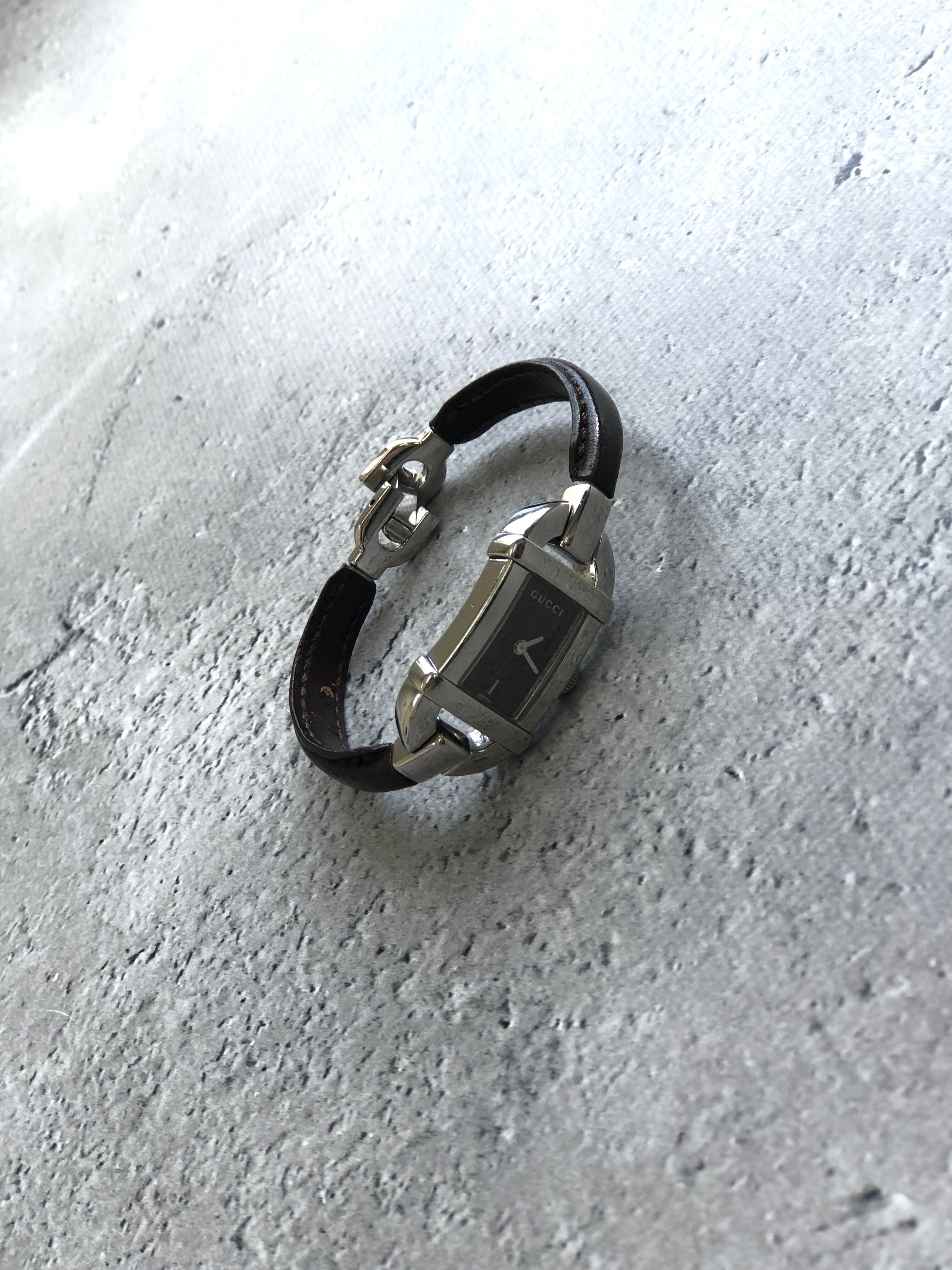 GUCCI グッチ ホースビット 6800L クォーツ 腕時計 ブラウン vintage
