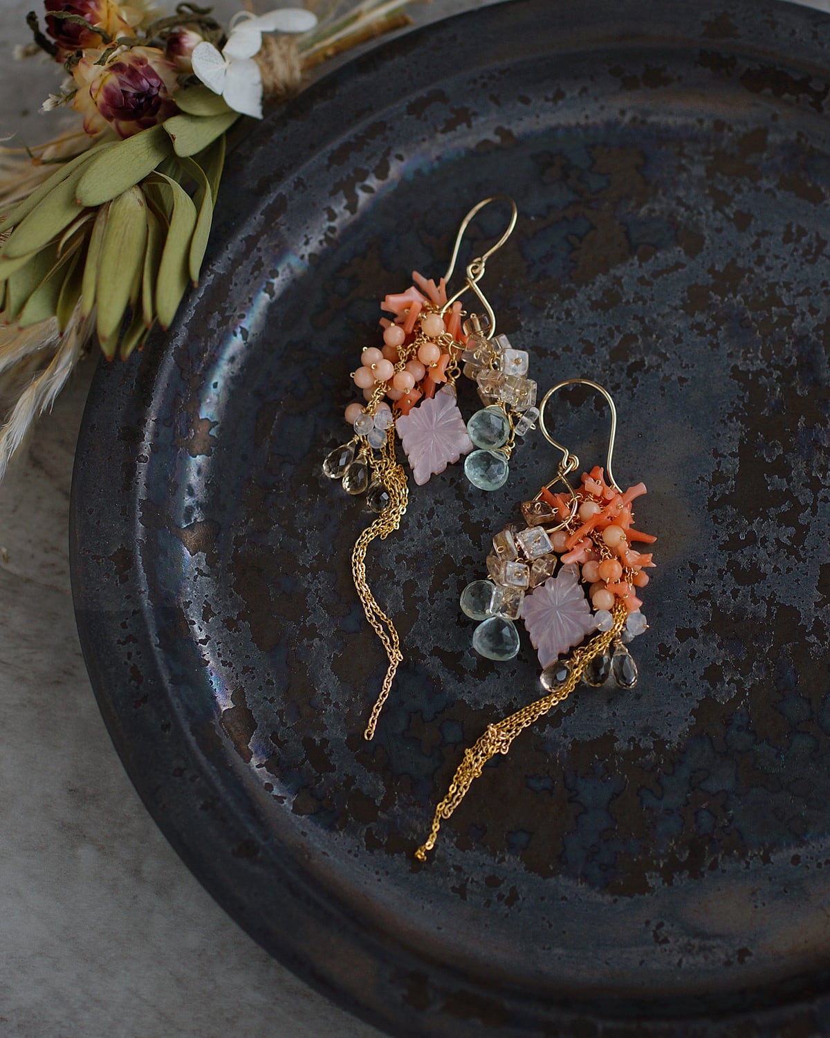 ローズクォーツシェルと枝珊瑚のピアス | Ruan aree │ 心に潤いを
