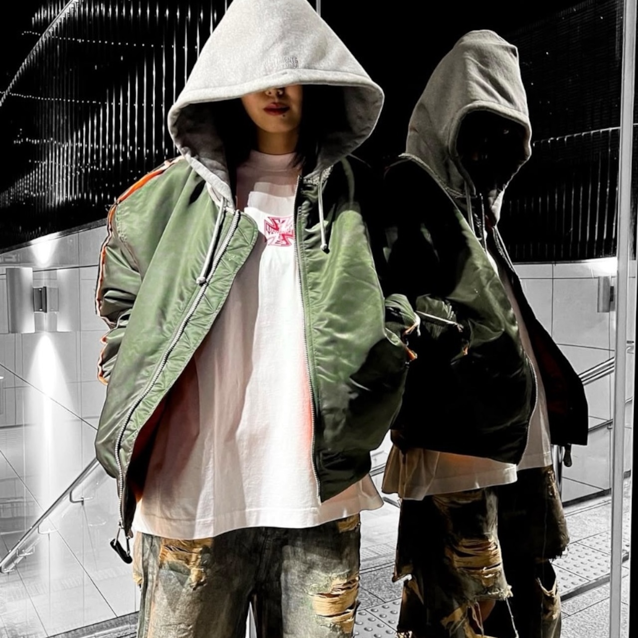 【VETEMENTS】BOMBER WITH ATTACHED HOOD - 18