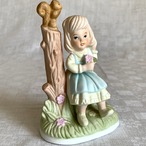 置物　陶器人形　少女とリス パステルカラー 12OTce19