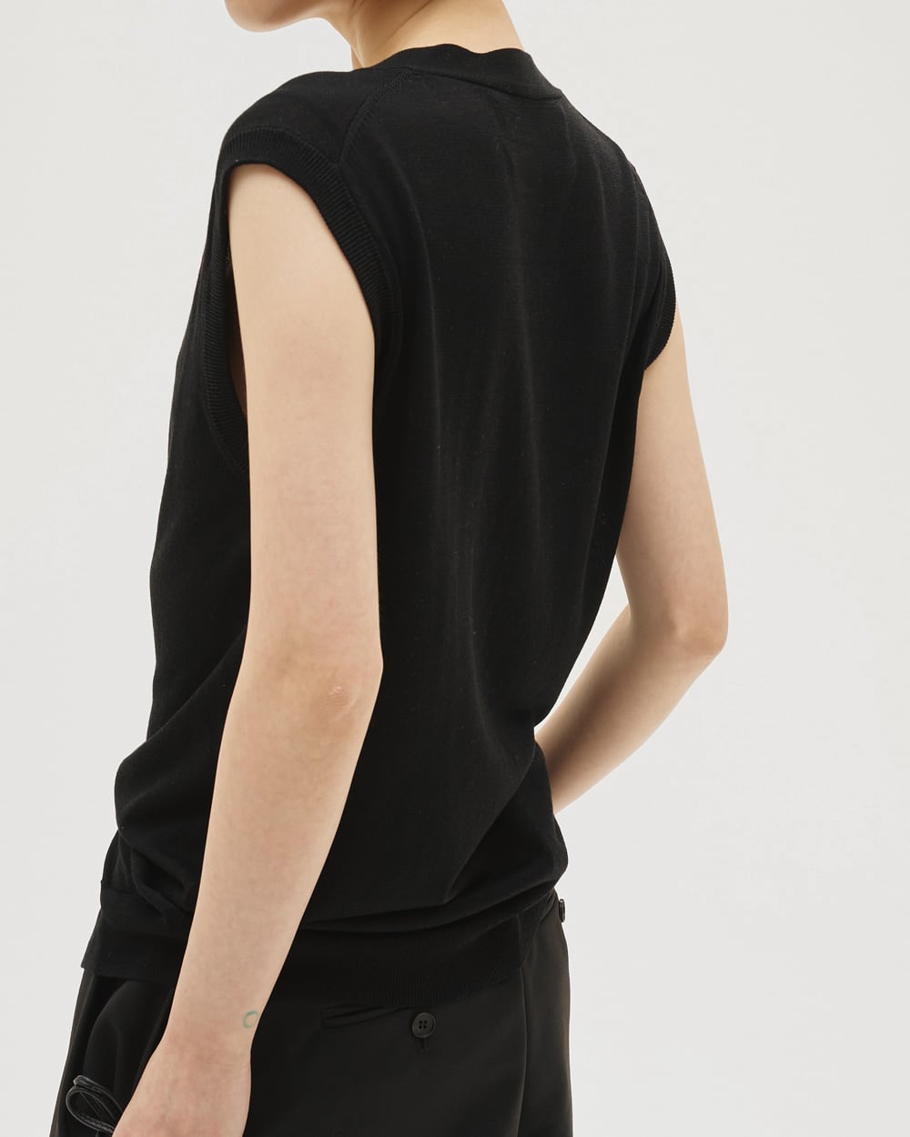 TODAYFUL Tencelsilk Knit Vest テンセルシルクニットベスト Black