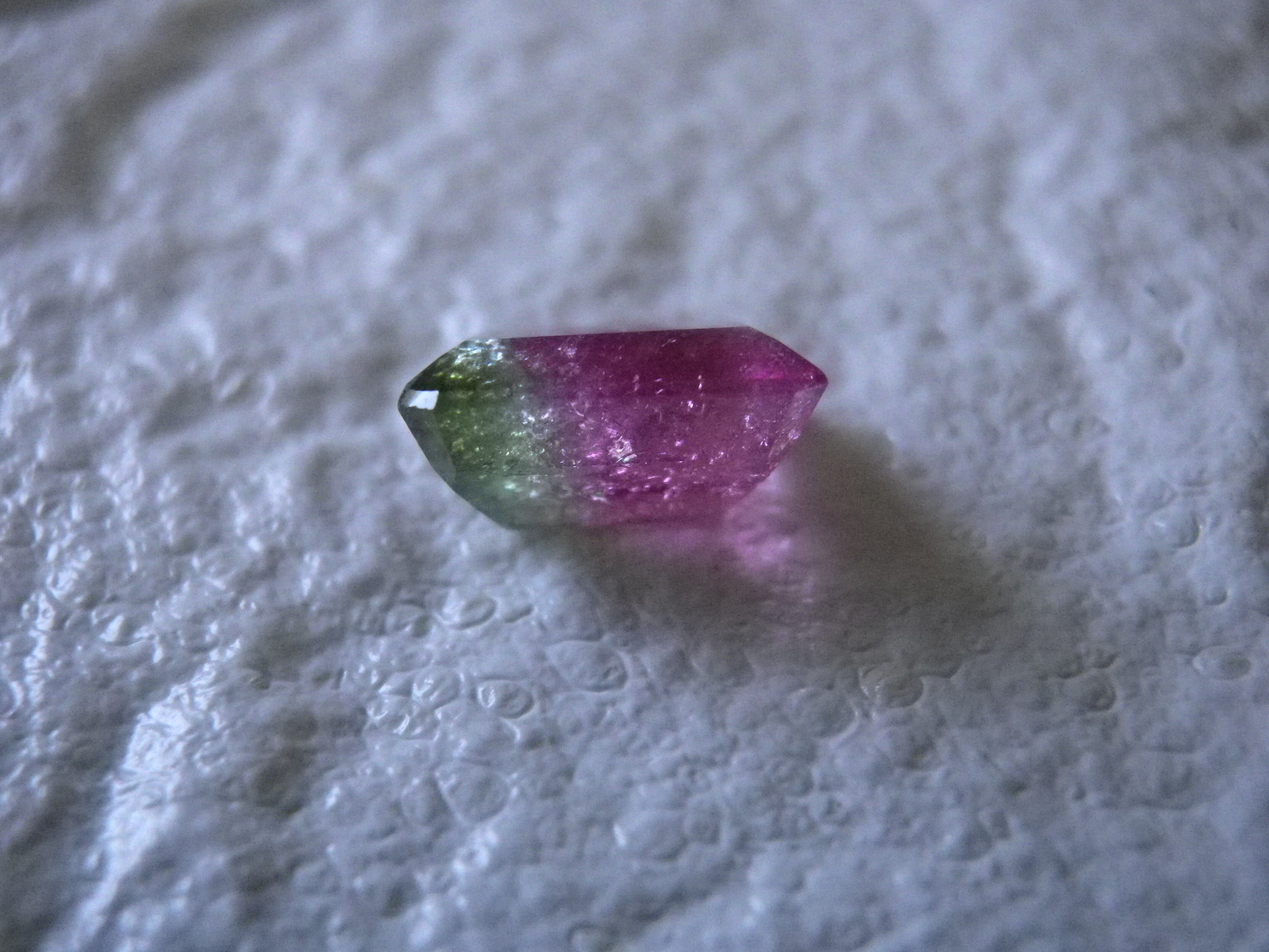 天然パーティーカラートルマリン 2.687 Ct スリランカ産出