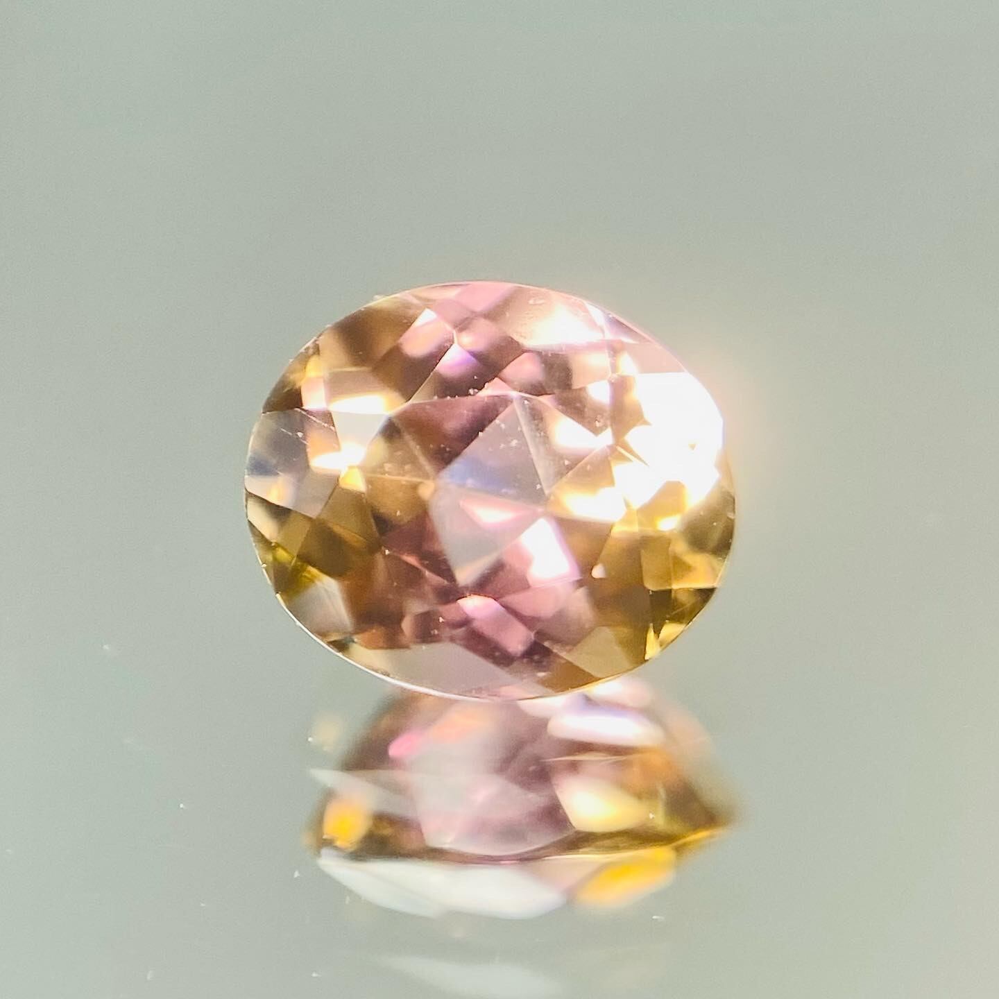 八重桜のようなトルマリン