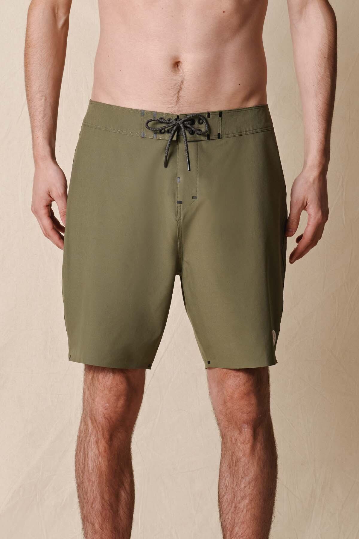 Globe Every Swell Boardshort Olive