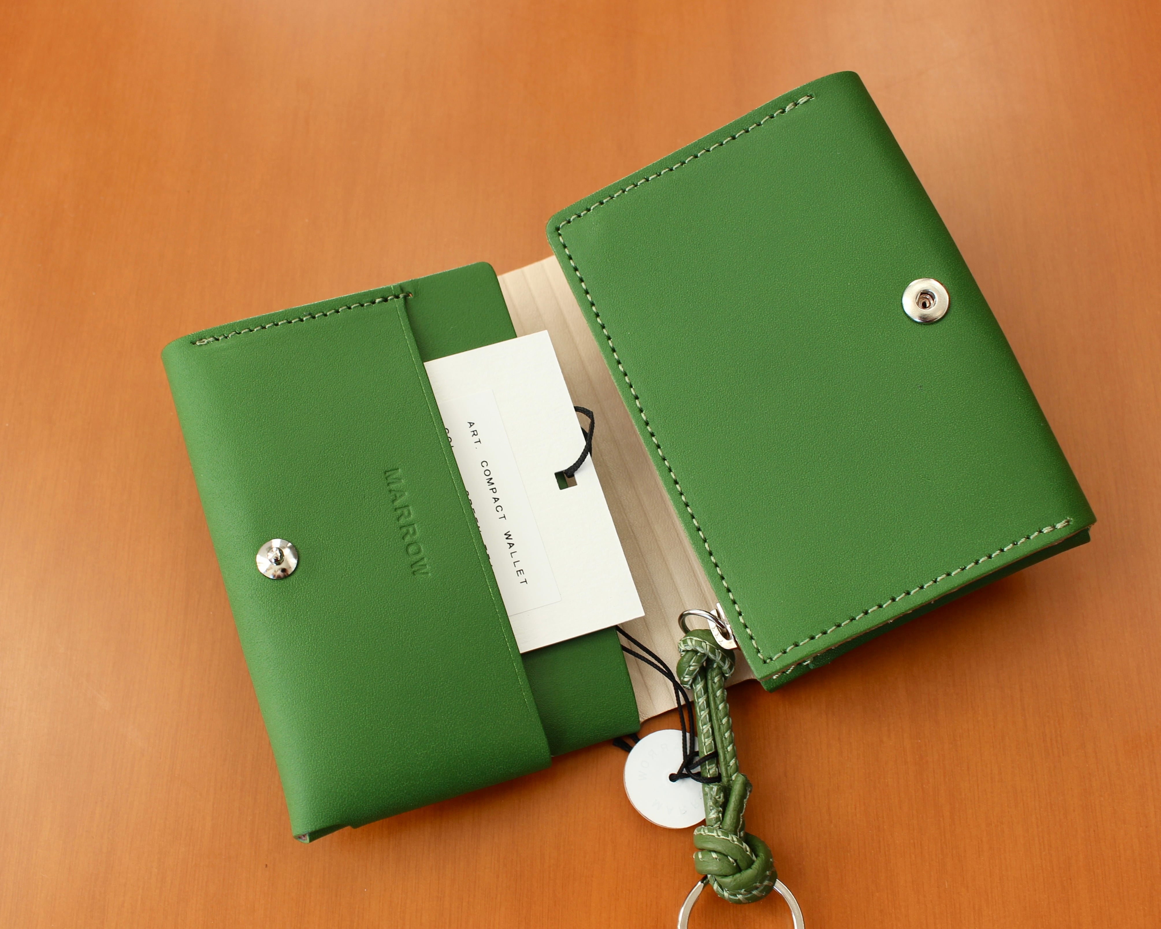 新品　タグ付き　MARROW　マロウ　ゴールド　COMPACT WALLET MARROW「COMPACT WALLET」gold. | gouter le cabinet