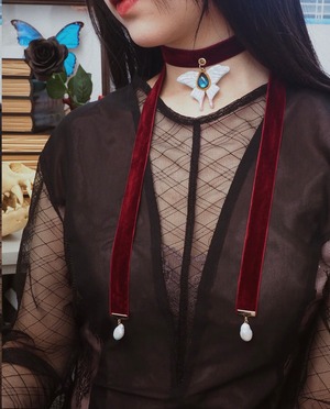 ラブラドライトと蝶々のベロアチョーカー＆ヘアリボン