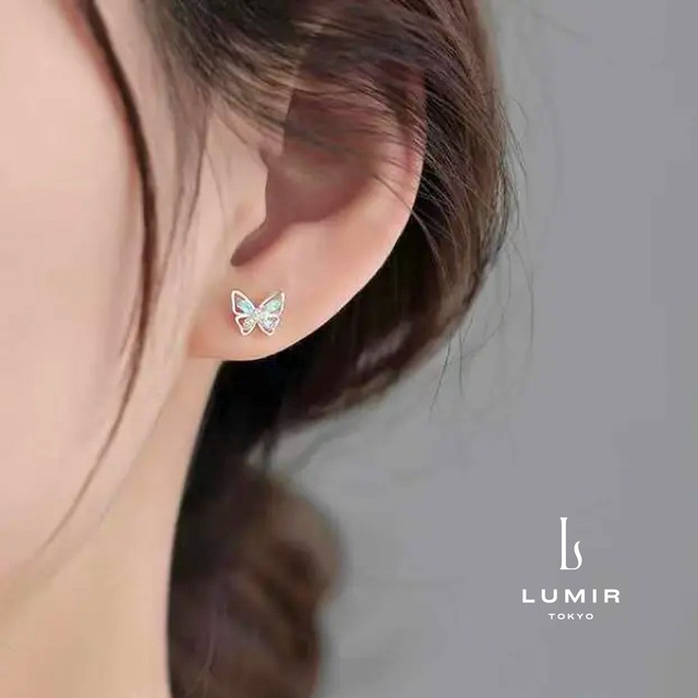 【数量限定】ルミナスバタフライピアス