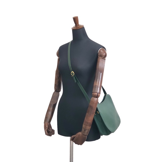 GUCCI グッチ ショルダーバッグ グリーン ロゴ型押し レザー vintage ヴィンテージ オールド 2i4yzf