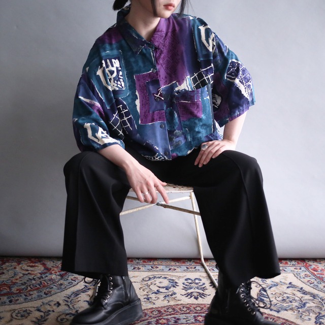 poison color art pattern loose box silhouette h/s shirt