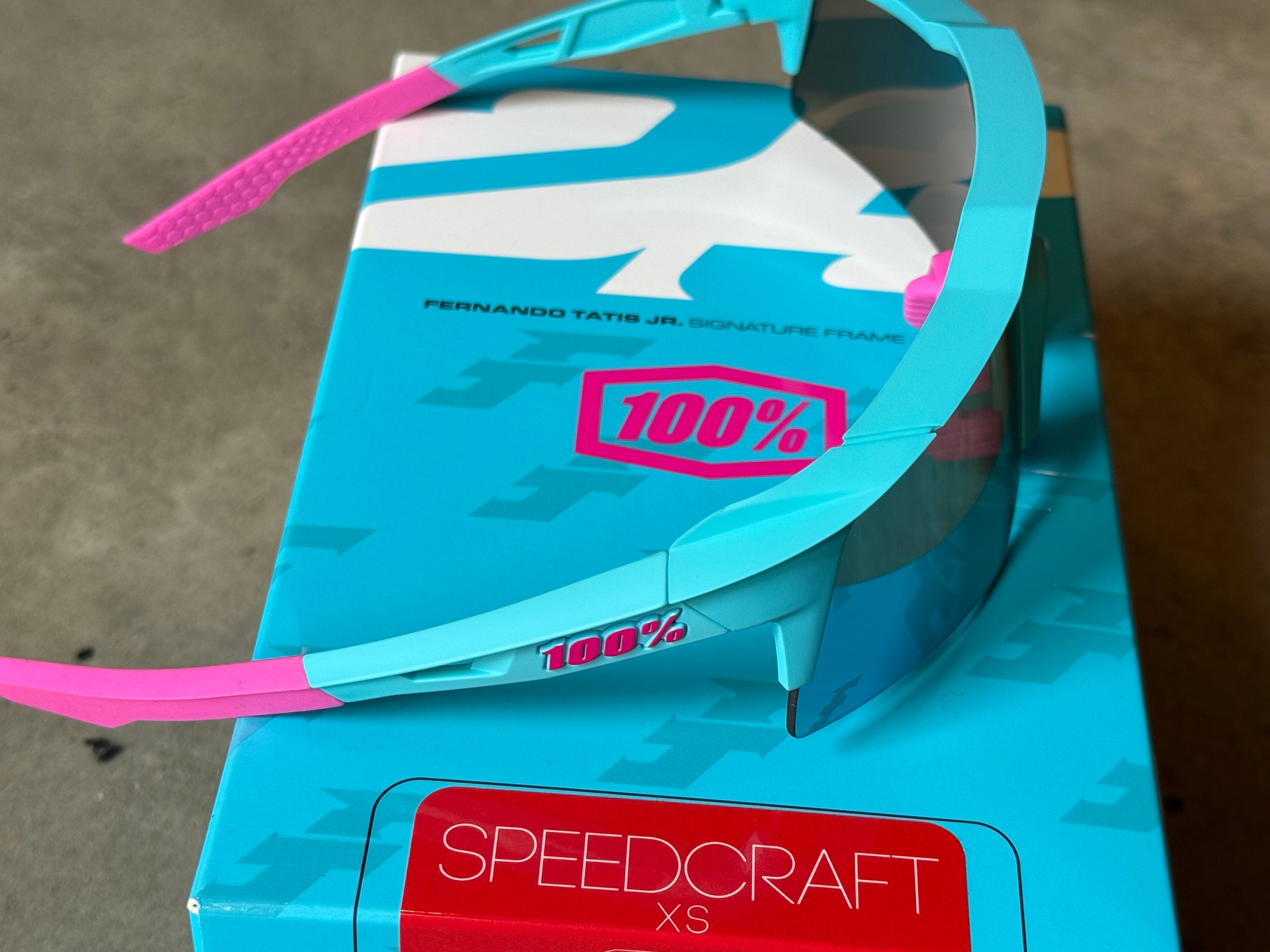 タティスJr. 限定モデル 【100％】ワンハンドレッド サングラス