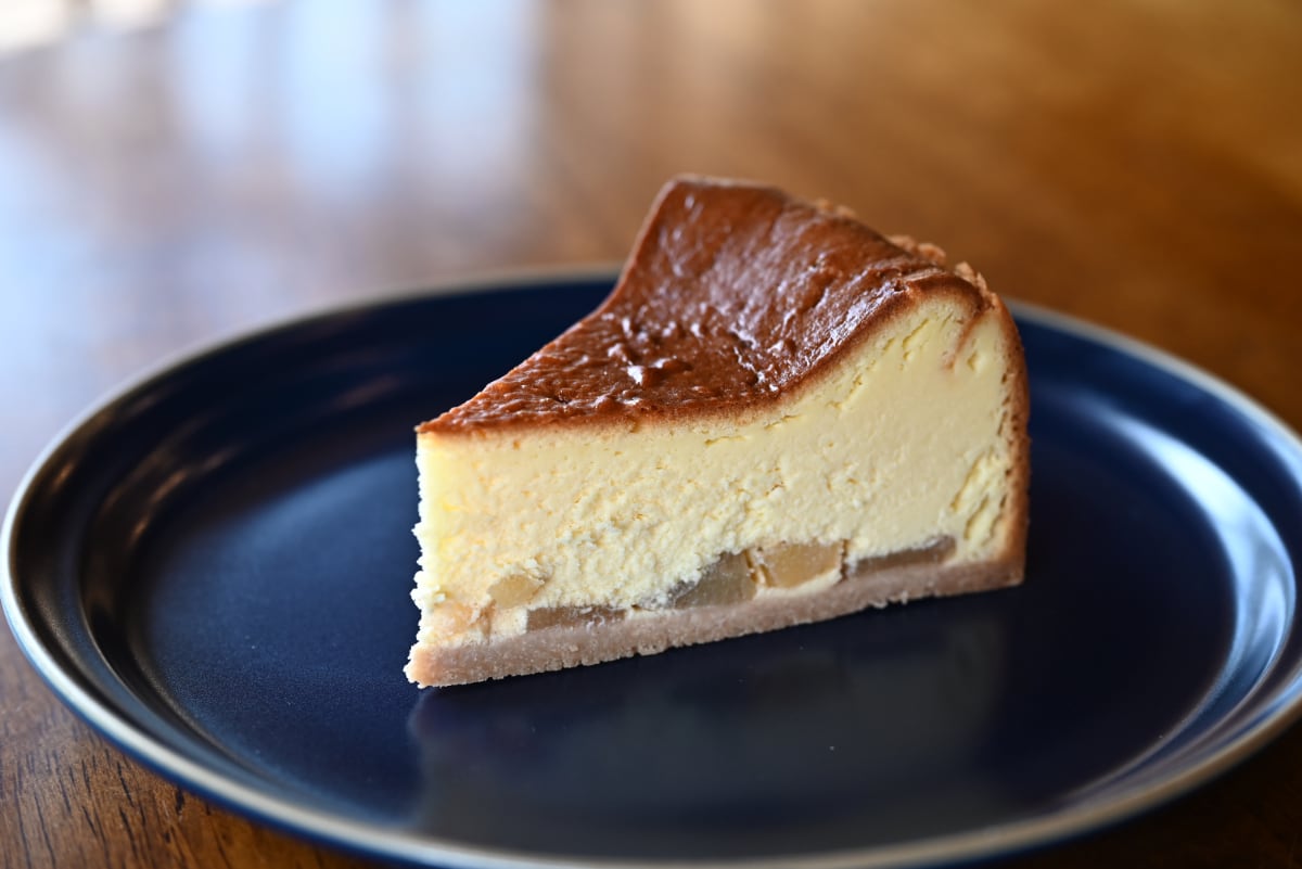 りんごのチーズケーキ 18cmホール ※クール便発送