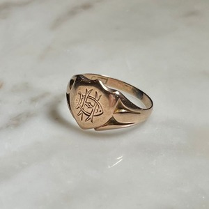 vintage 9ct gold shield signet ring