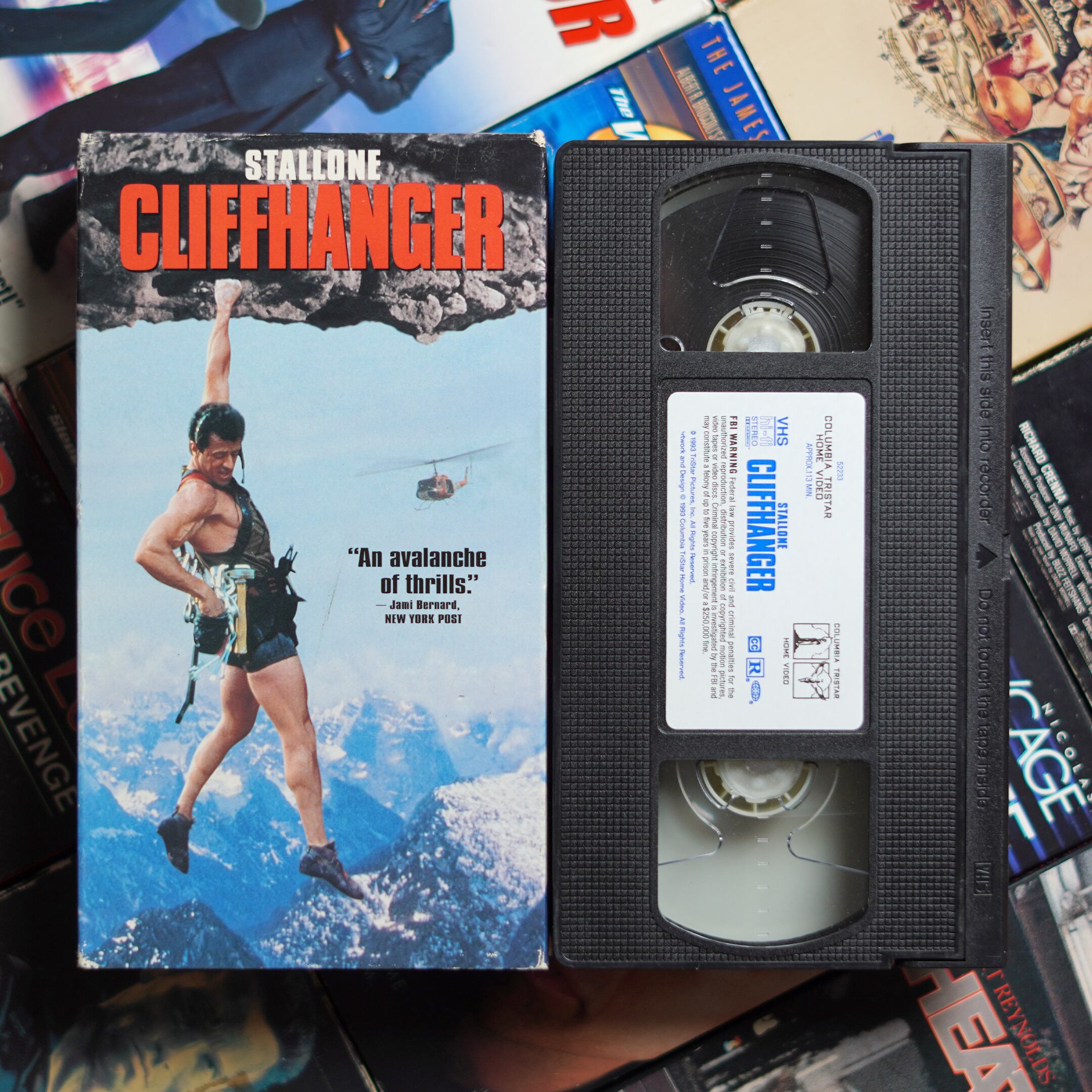 Cliffhanger / 海外版VHS【】