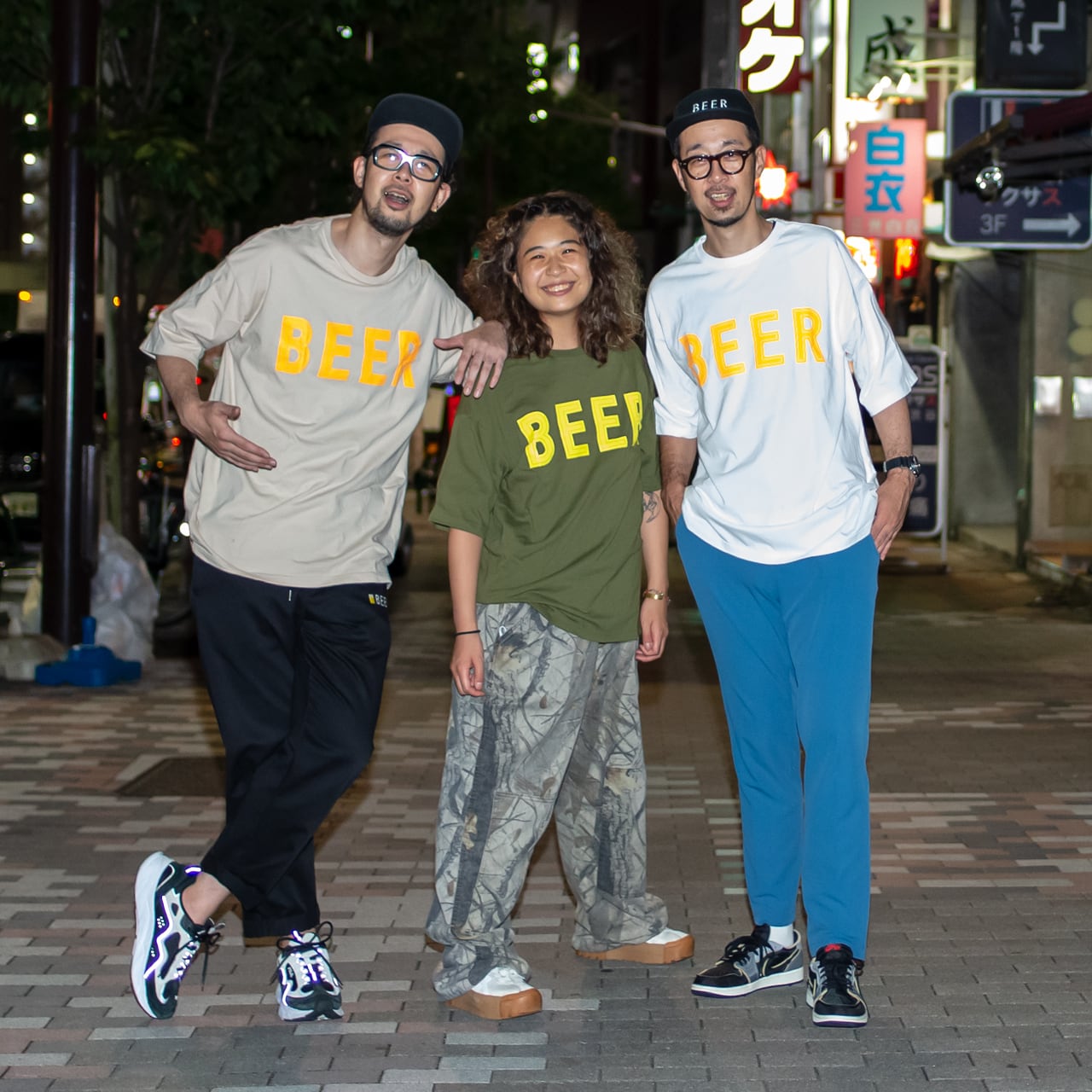 BEER 蛍光ロゴT | BEER