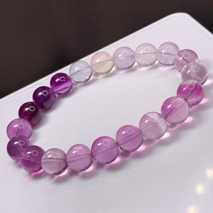 A18.透明度有り♪パープルグラデーションフローライトブレスレット