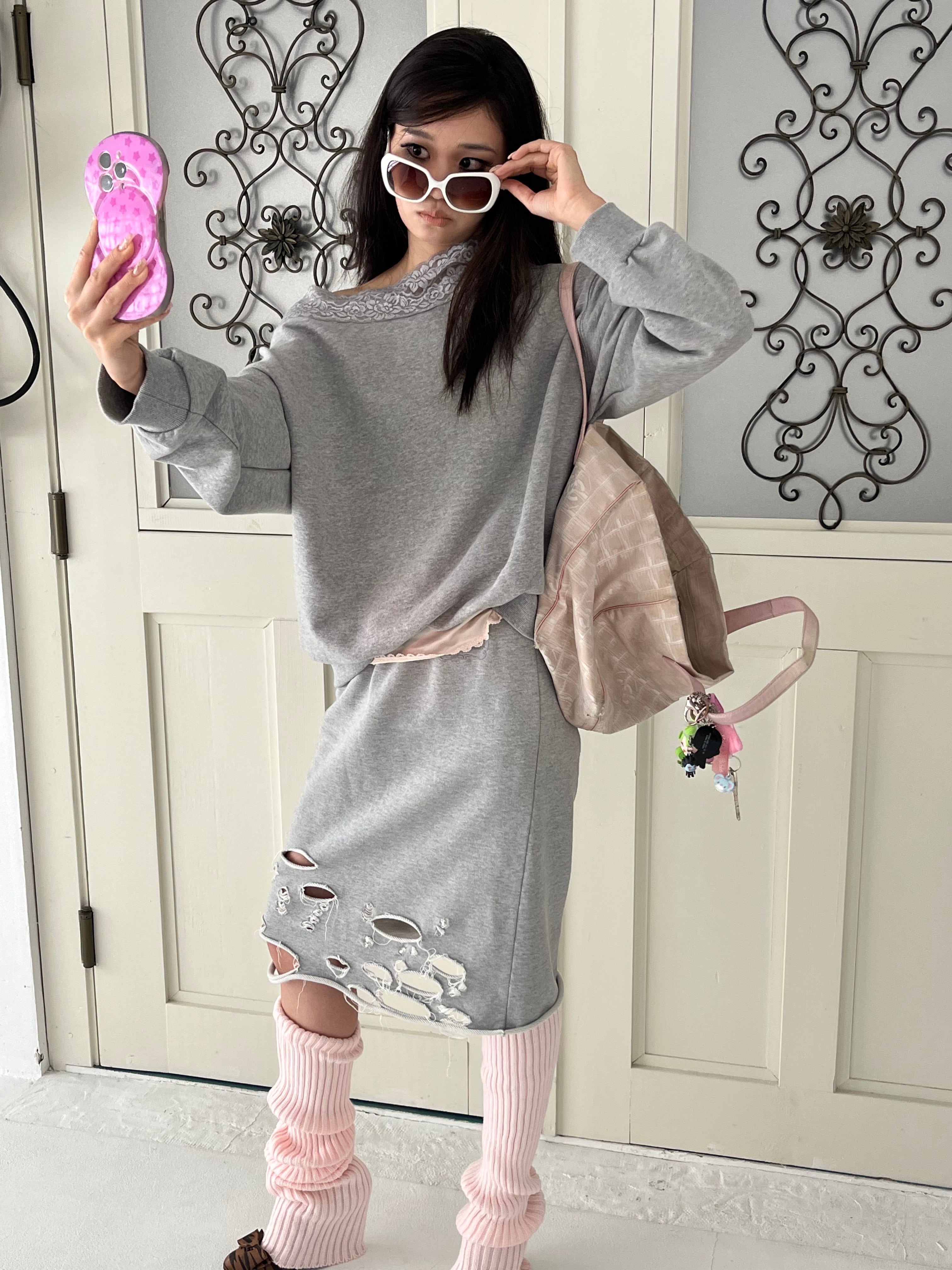 Dlys Off shoulder sweat shirts gray | n.k atelier