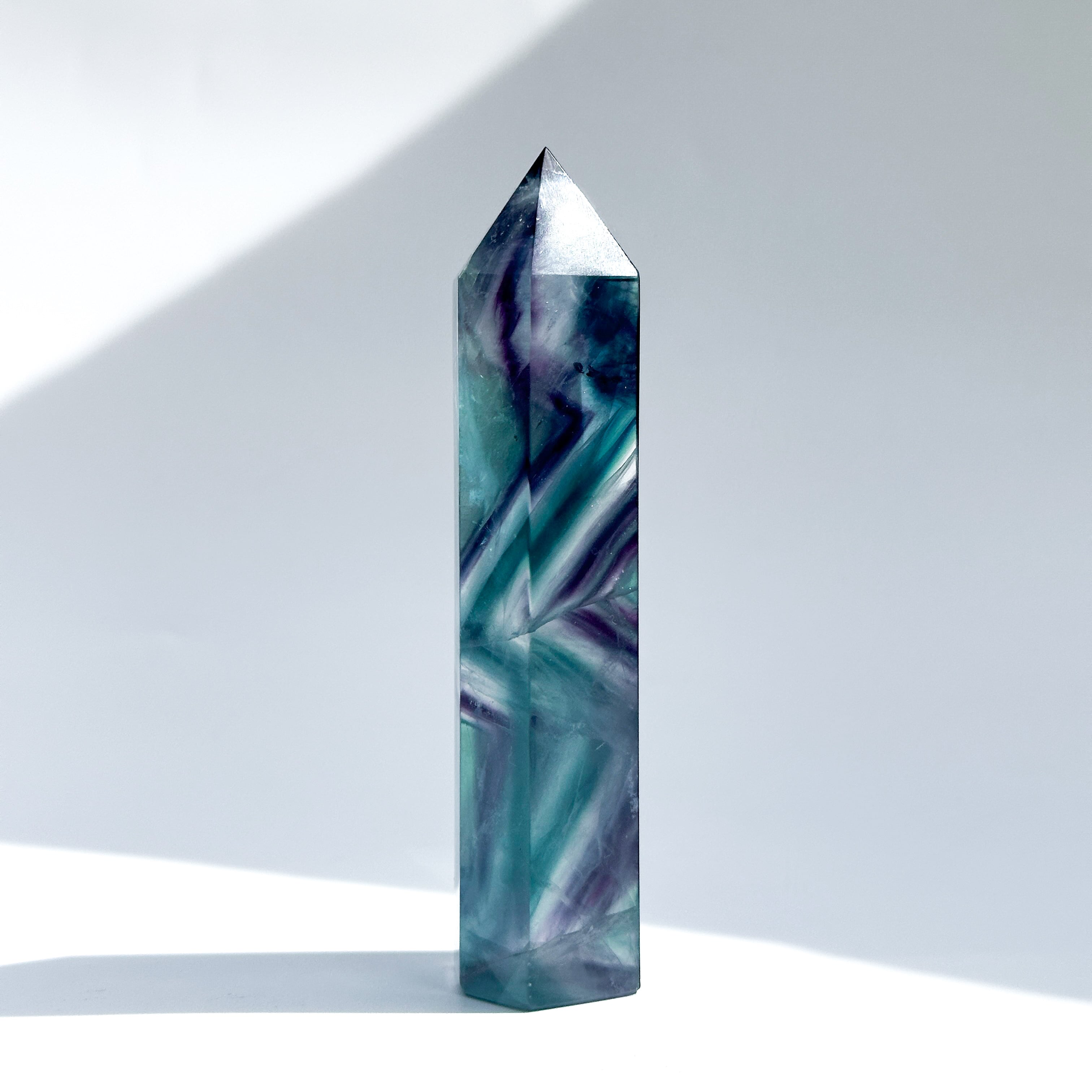 レインボーフローライト タワー型51◇ Rainbow Fluorite ◇天然石・鉱物・パワーストーン・インテリア