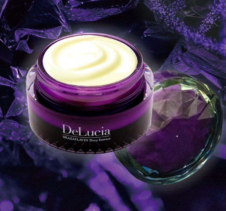 デルシアエッセンスクリーム化粧品