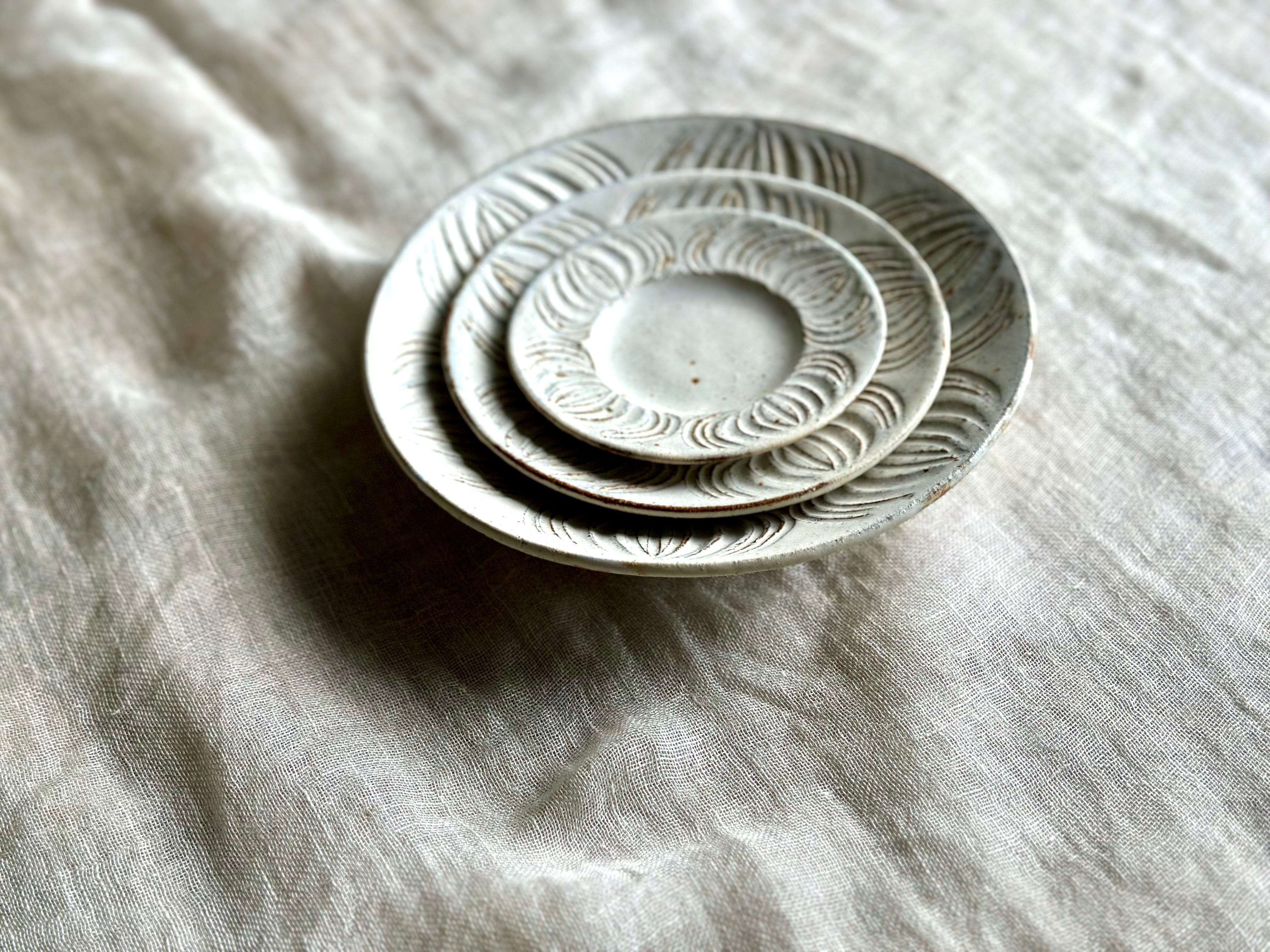 antiqueShiromoegi アンティークなお皿(直径10.5cm)