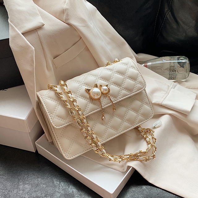 新しい小さなバッグ女性バッグ2020夏の新しいウェーブチェーン野生のメッセンジャー小さな正方形のバッグネット赤いファッションショルダーバッグ Tiancai_Wing_Bag3405276