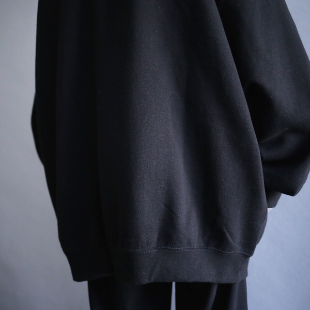 front print design XXL over silhouette black sweat parka