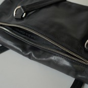 PRADA プラダ レザー ハンドバッグ ブラック BR2613