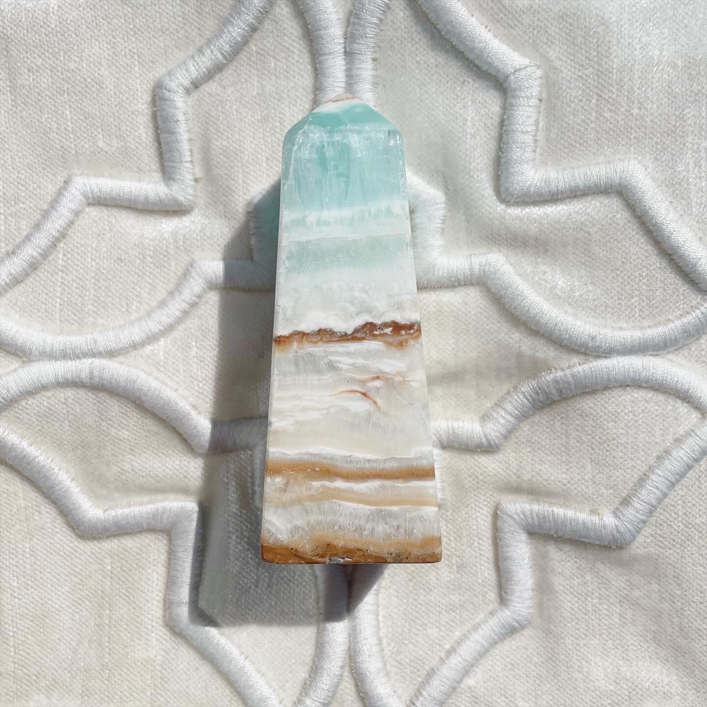 Caribbean Blue Calcite Point 2