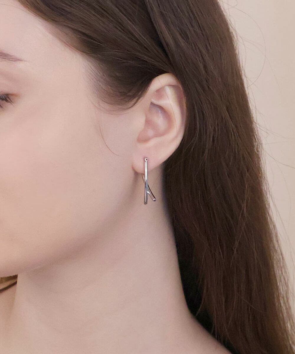 【SELECT】シルバー925ポスト　カーブ クロス ピアス 金属アレルギー対応 silver925ポスト 韓国製