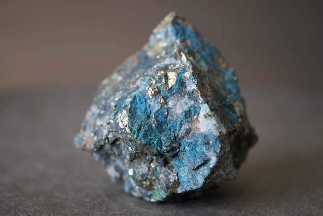 モロッコ産クリソコラ/チャルコパイライト Chrysocolla/Chalcopyrite 1317